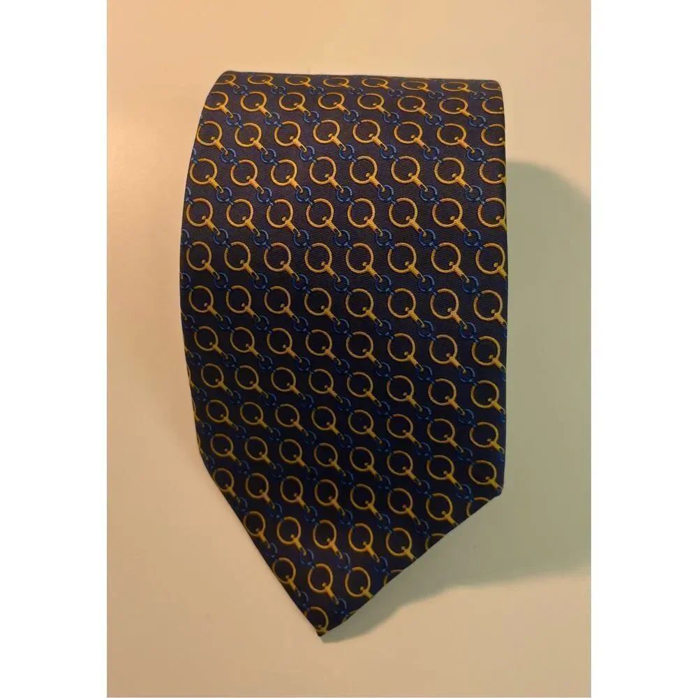 Brooks Brothers tie